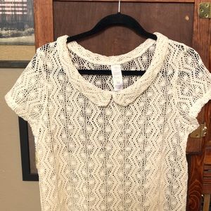 Size Large Dressy knit shirt